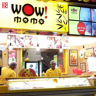 The Kolkata-based fast food chain, Wow! Momo has raised $15 million piloted by Tree Line Investment Management in a Series C round of funding valuing at $ 175 million. Along with existing investor Lighthouse Funds, the funding round also marked the contribution of Indian Angel Network (IAN). The Series C funding led to a noticeable difference in the company’s valuation from its last valuation of $ 120 million after raising funds from Tiger Global in the year 2009. The newly raised funds will be utilized in escalating the operations in order to boost and expand the company’s latest launch of FMCG( fast-moving consumer goods) business. In addition, it will be used to augment its quick-service restaurant (QSR) together with the cloud kitchen brands. Established in 2008, the Tiger Global-backed QSR chain currently manages over 350 outlets of Wow! Momo and approximately 50 outlets of Wow! China. The company’s short-term future plans include building up over 150 stores and 50 cloud kitchens next year. “When we started off with Wow! Momo & later Wow! China, we were confident about the potential that the market holds. We had a clear roadmap on first strengthening our restaurant business, followed by a foray into FMCG space. We have reengineered our core during the last few years; we want to be a brand that makes good food and food good! Be it QSR or FMCG or plugging the nutritional gap,” said Sagar Daryani, CEO and Co-founder of Wow! Momos Foods Pvt Ltd. The QSR company stepped its foot into the ready-to-eat snacks segment earlier this year in the month of July starting its journey in the FMCG space. It targets an annual turnover of Rs. 500 crore over the next five years from its packaged foods business as confirmed earlier by Daryani. With 350 outlets across 17 cities in India, the company plans to expand its operations globally and raise an IPO in a few years. The last two years have been no less than a turning point for the company Wow! Momo as well as Wow! China. From developing its online fast food delivery business to stepping into the FMCG space, it is all set to build milestones in the Indian food industry. Tree Line Investment Management’s founder, Zaheer Siitabkhan shared, “Wow! Momos has demonstrated a keen focus on delighting Indian consumers with both taste and value. As India is rapidly emerging from covid, we are enthusiastic about their growth plans both in the QSR and ready to eat category. We are excited to join Wow! Momos on their path for growth, and wish them well in this next chapter of their history.” Set up in 2006, Tree Line is a Singapore and Hong Kong-based investment fund which aims to claim capital gains growth opportunities in the region for medium and long-term investment. It has been investing in Westlife development whose subsidiary Hardcastle Restaurants operates the main franchisee of McDonald’s chain.