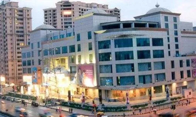 Infiniti Mall, Andheri West, Mumbai