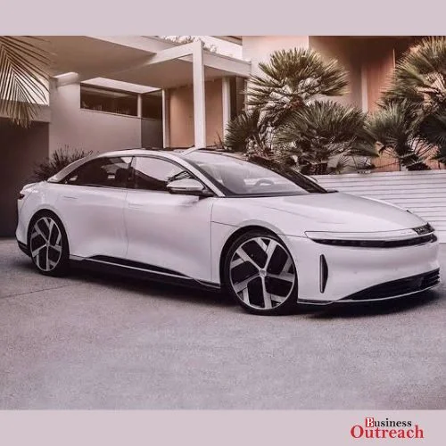 Expanding Horizons With Lucid Air Makes its Mark in the United Arab Emirates-thumnail