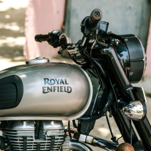 Royal Enfield Success Story; From Ancient to Modern Look of Bullet Bike in India-thumnail