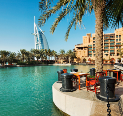 Top 15 Luxury Experiences You Can Only Have in Dubai-thumnail