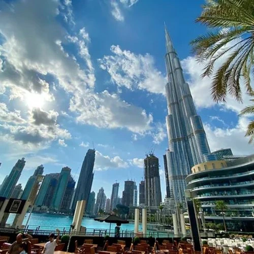 Dubai’s Real Estate Boom: Why Global Millionaires Are Shifting Their Investments-thumnail