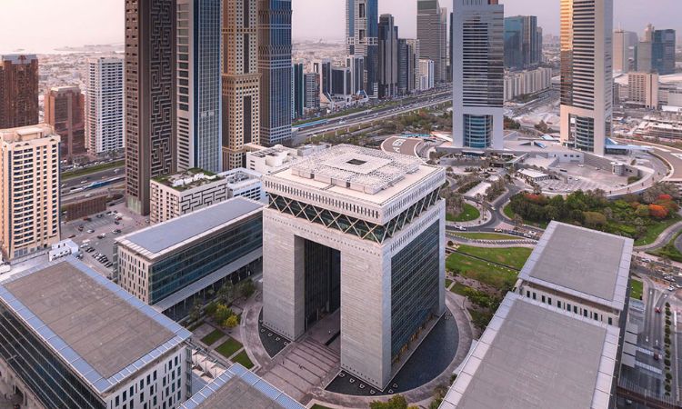 dubai’s rise as a global financial hub