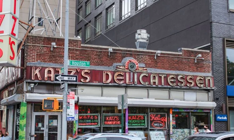 katz’s delicatessen, new york city